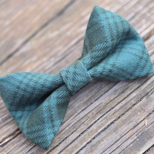 Balsam Plaid Dog Bow Tie