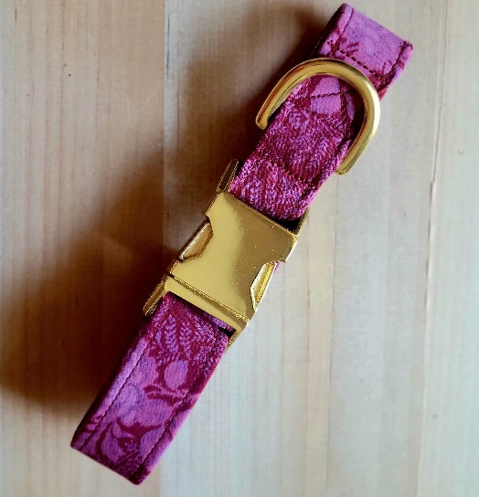 Sangria Floral Vintage Dog Collar