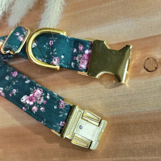 Green and Mauve Vintage Floral Dog Collar