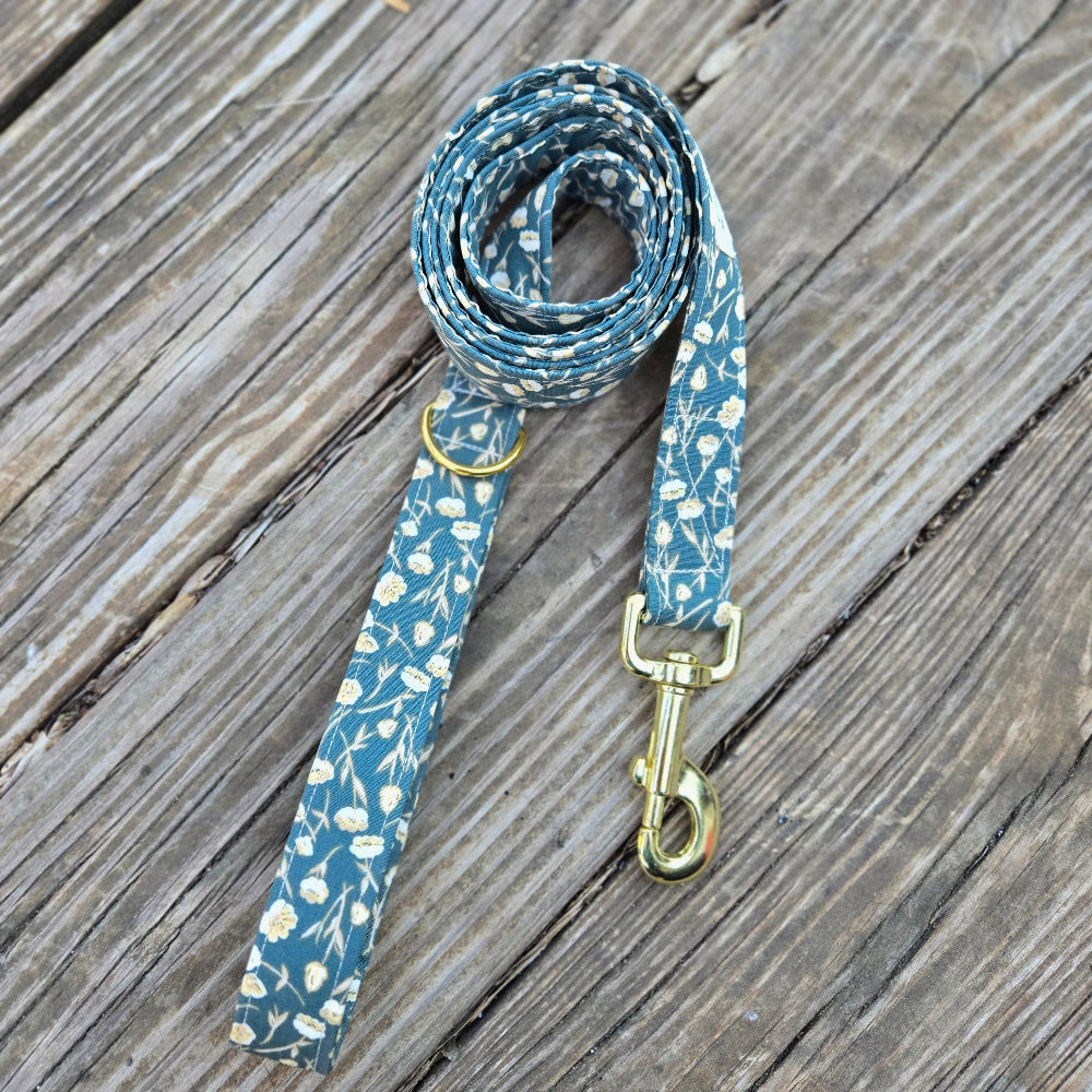 Dancing Tulips Dog Leash