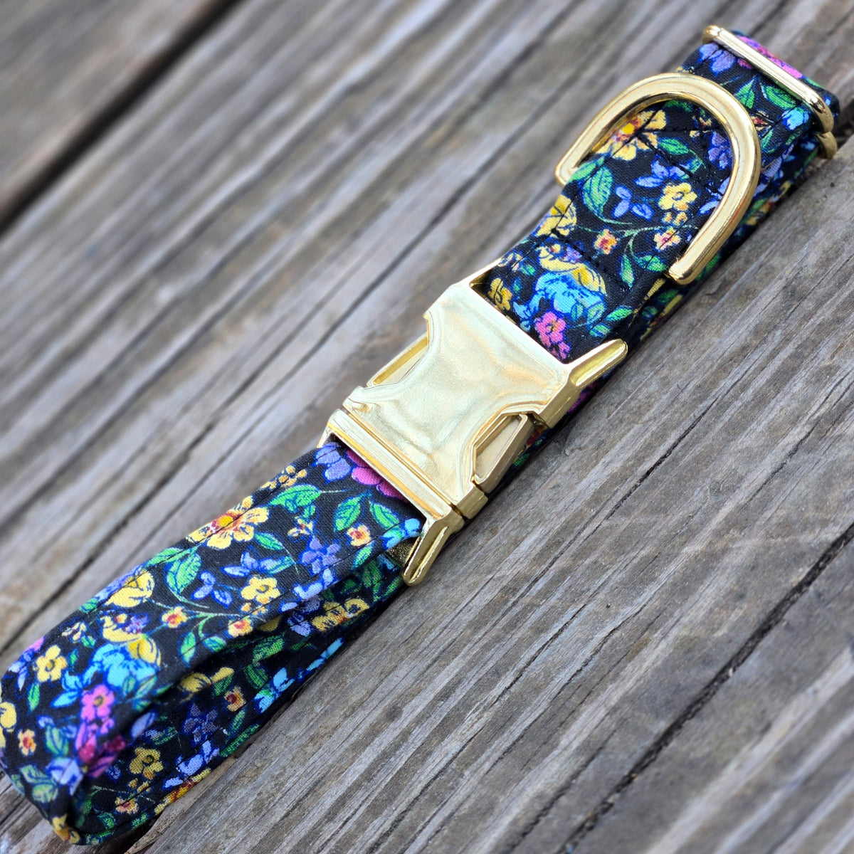 Springtime Flowers Dog Collar