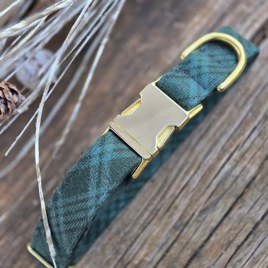 Eggnog Plaid Flannel Holiday Dog Collar