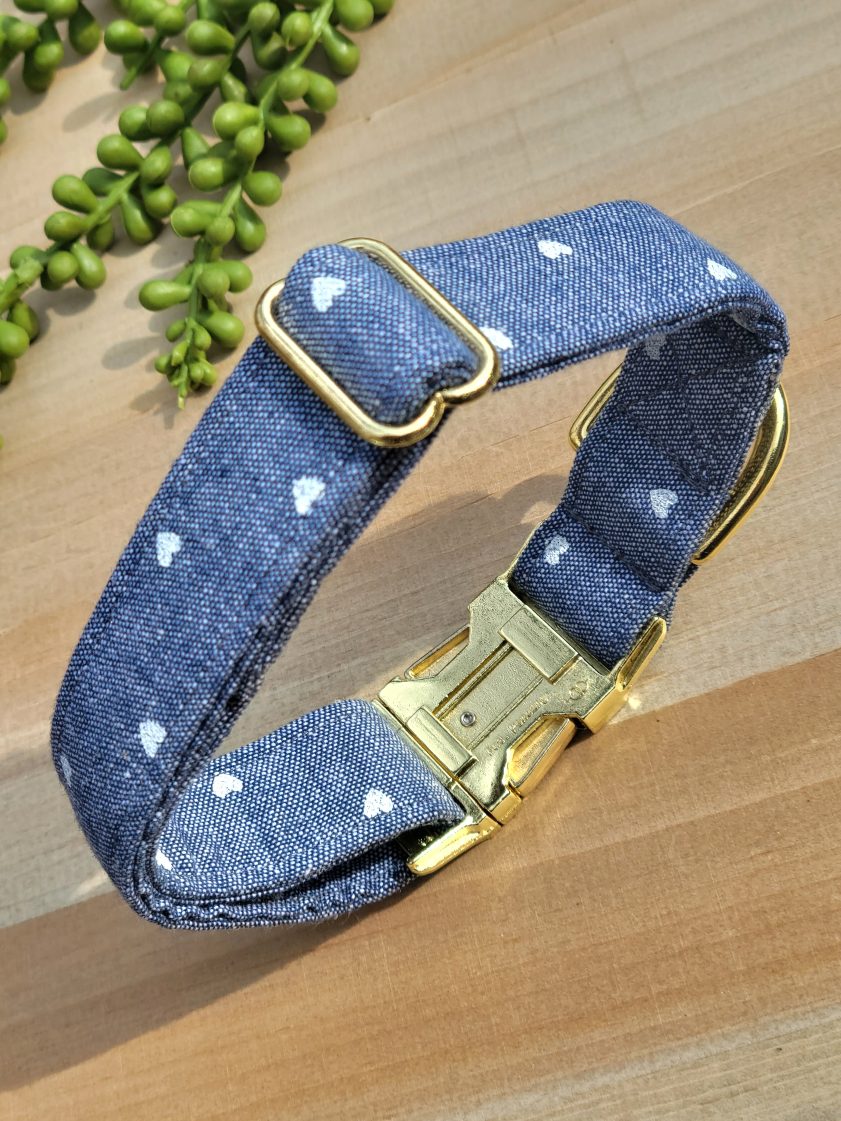 Chambray Hearts Dog Collar