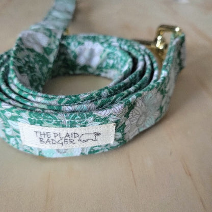 Emerald Primrose Dog Leash