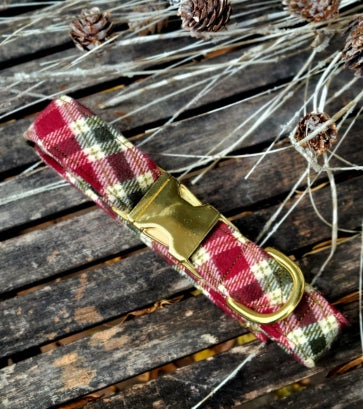 Holiday Plaid Dog Collar