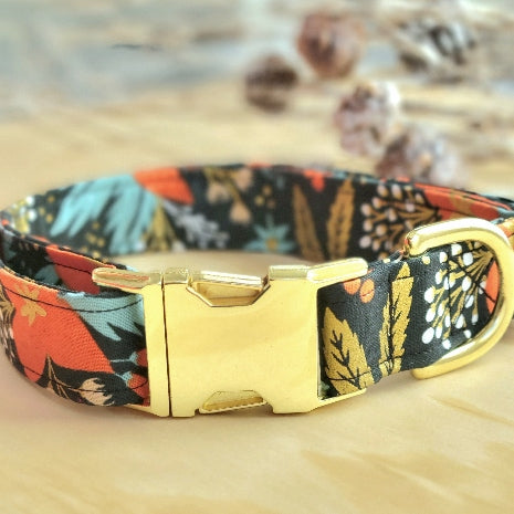 Poinsettia Dog Collar