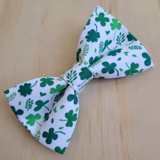 Shamrock Dog Bow Tie