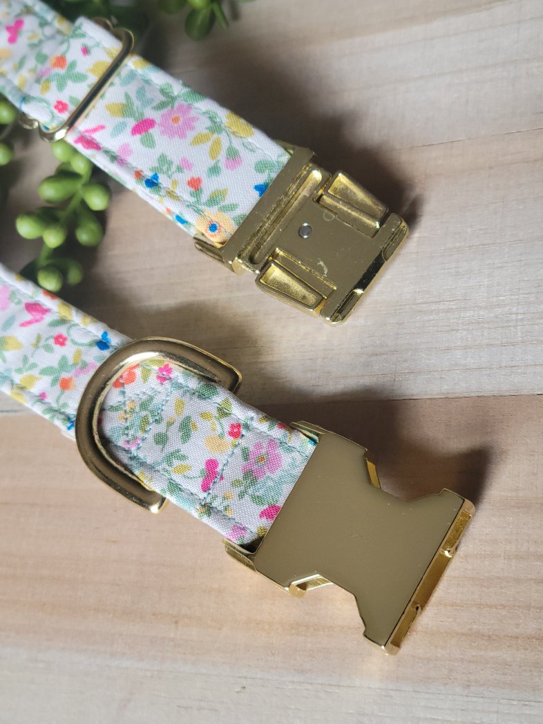 Bright Floral Dog Collar